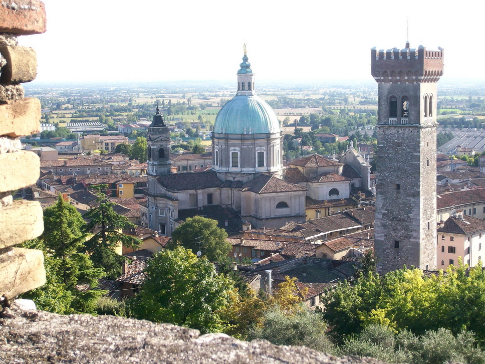 25 Lonato.JPG - Lonato del Garda, veduta dalla Rocca verso il centro storico